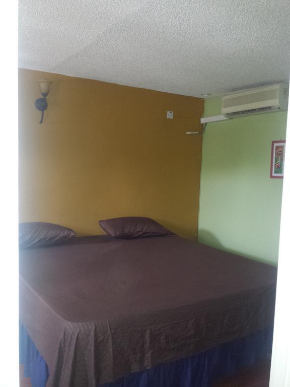 Impeccable Guest Rooms 2 Kingston Quarto foto